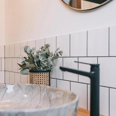 Kardamom Apartman *