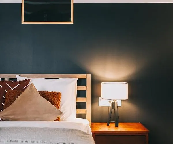 Kardamom Lägenhet *